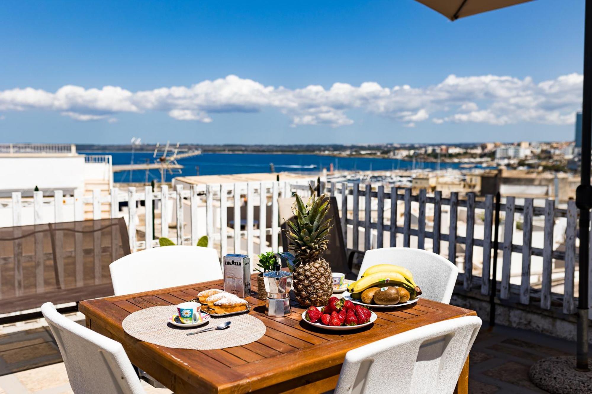 Corte De Maio - Exclusive Terrace - By Click Salento Gallipoli Kültér fotó